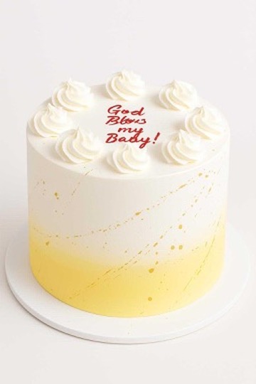 8" 3 layers whipped cream