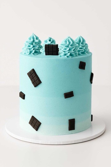 8" 3 layers whipped cream